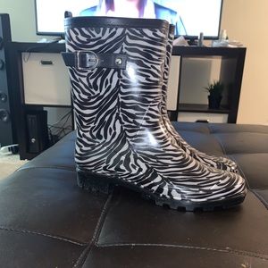Zebra print rain boots